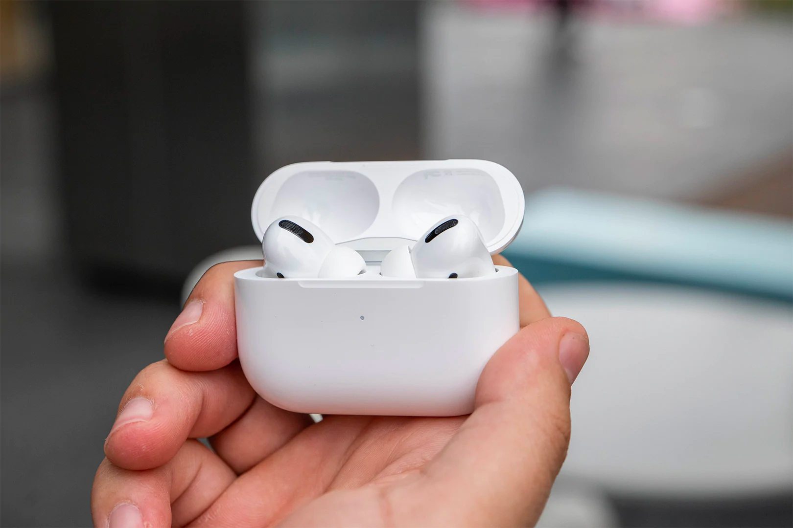 purchase-protection-how-i-lost-2-pairs-of-airpods-and-got-both-fully