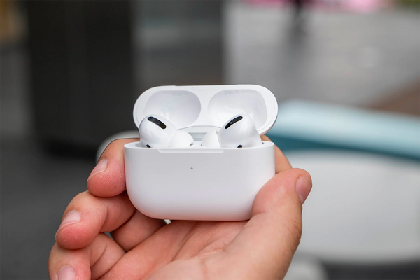 Purchase Protection: How I Lost 2 Pairs of AirPods and Got Both Fully